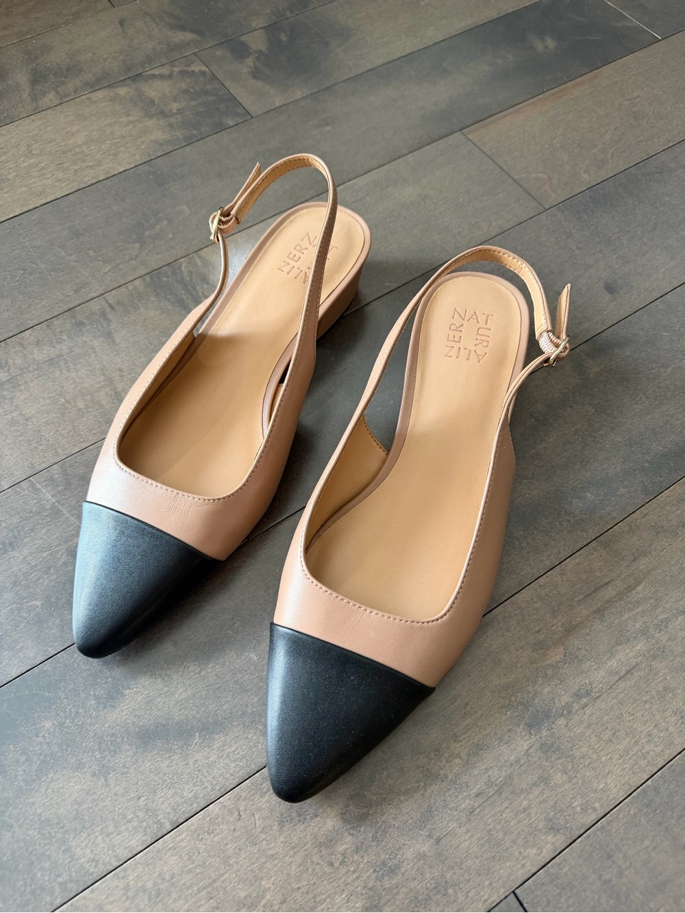 Naturalizer Two-Tone Pointed Slingback in Beige and Black